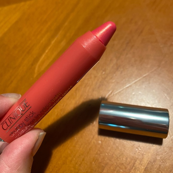 CLINIQUE Chubby Stick Moisturizing Lip Color Balm - Picture 7 of 16